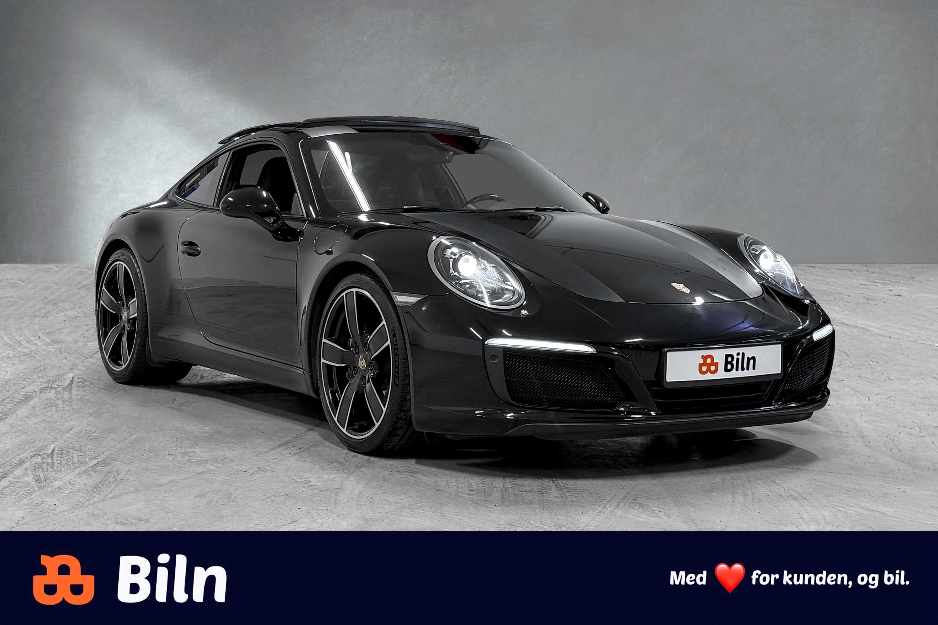 Porsche 911 Carerra 370hk PDK / PAW26/ Sp.eksos/ S.chrono/ Takluke/ PASM