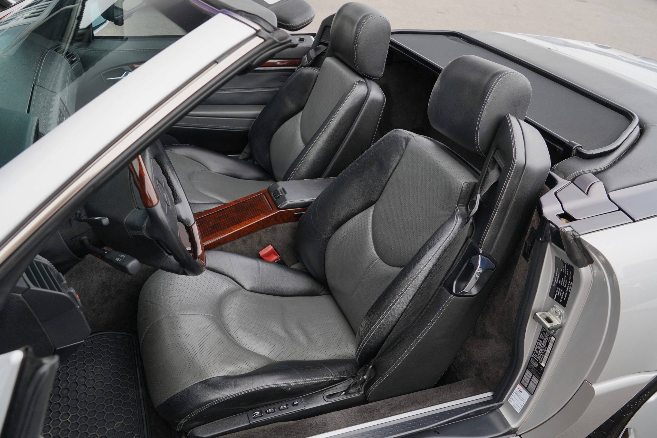 Hovedbilde av Mercedes-Benz SL-Klasse 1996