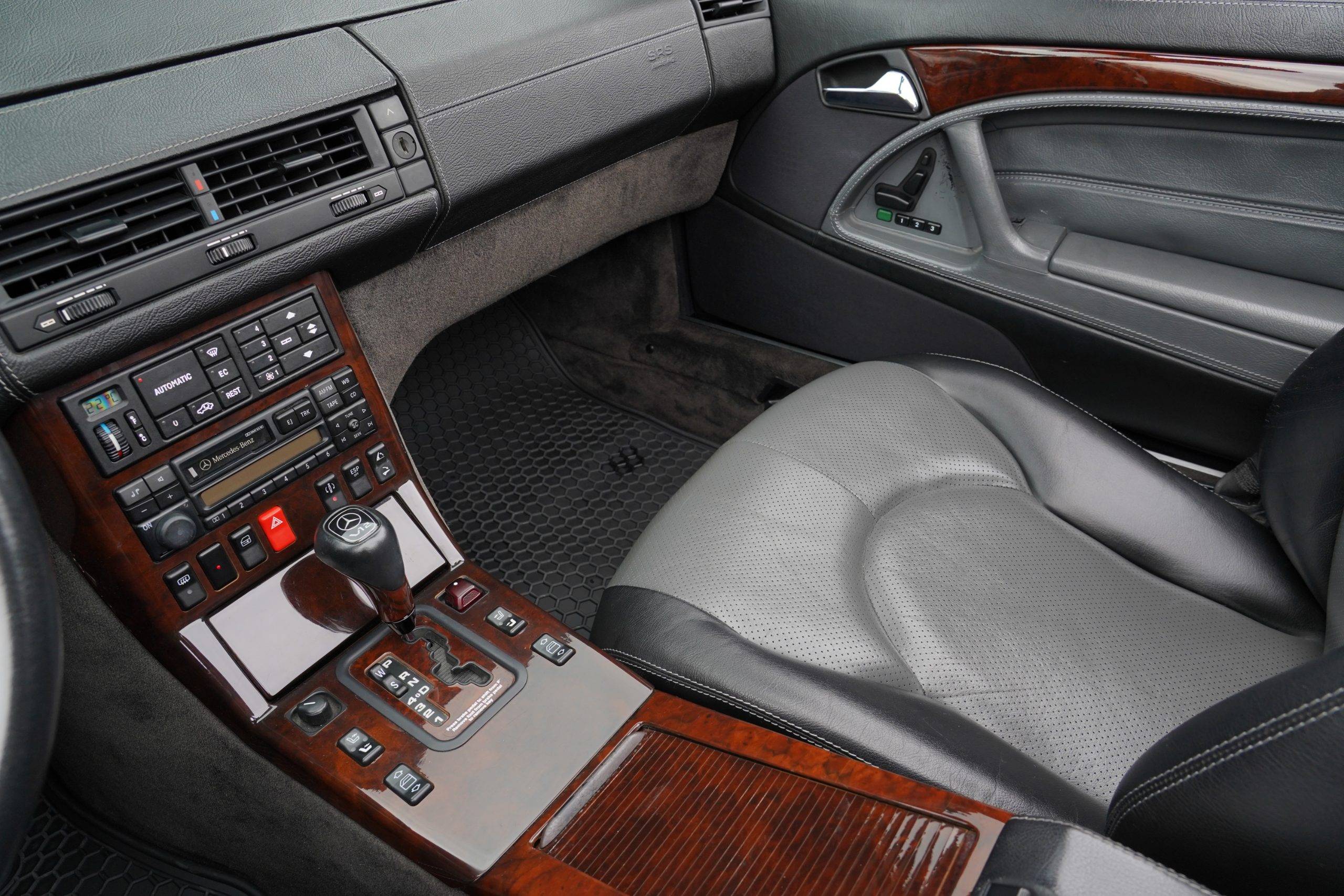 Hovedbilde av Mercedes-Benz SL-Klasse 1996