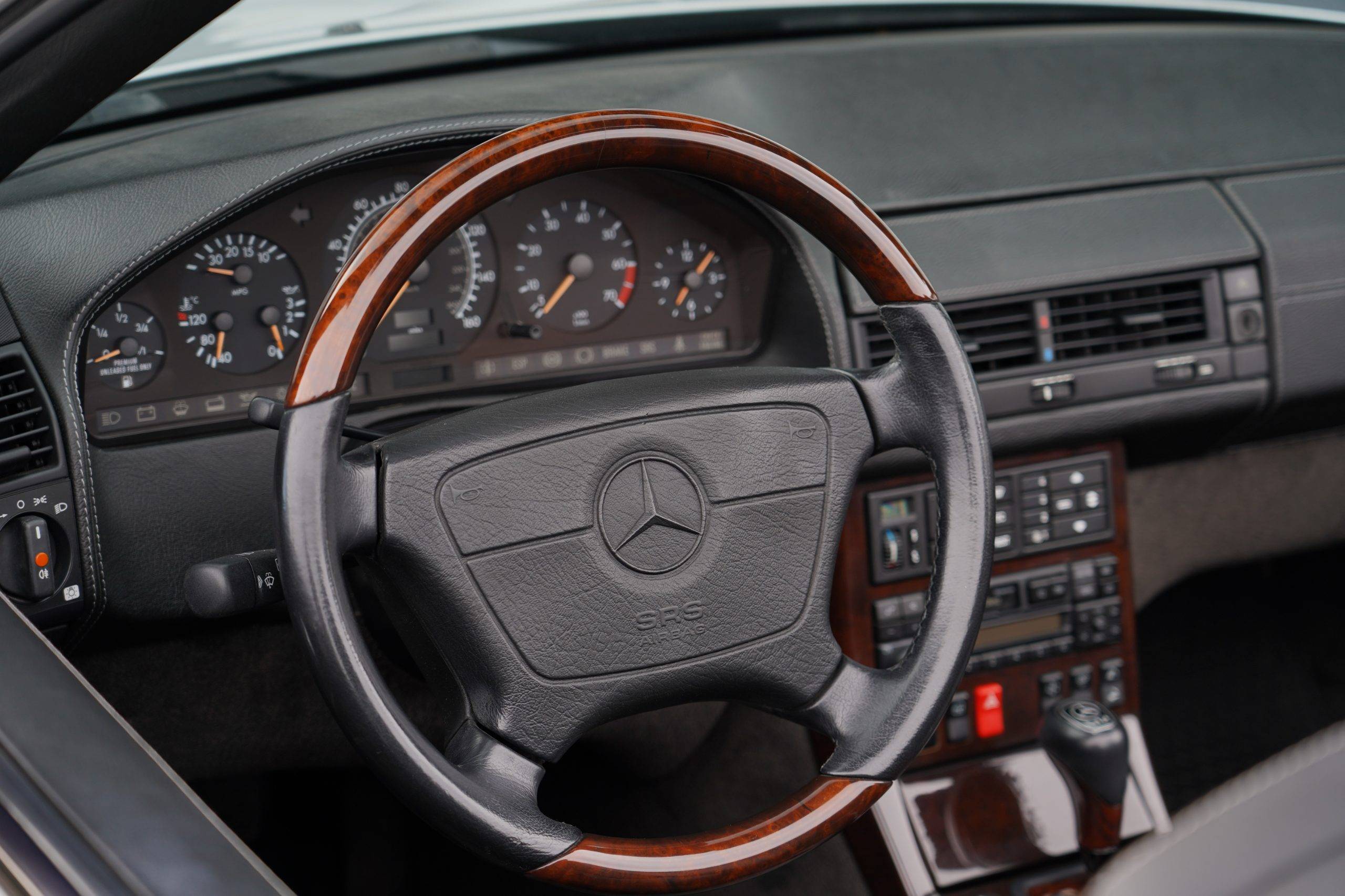 Hovedbilde av Mercedes-Benz SL-Klasse 1996