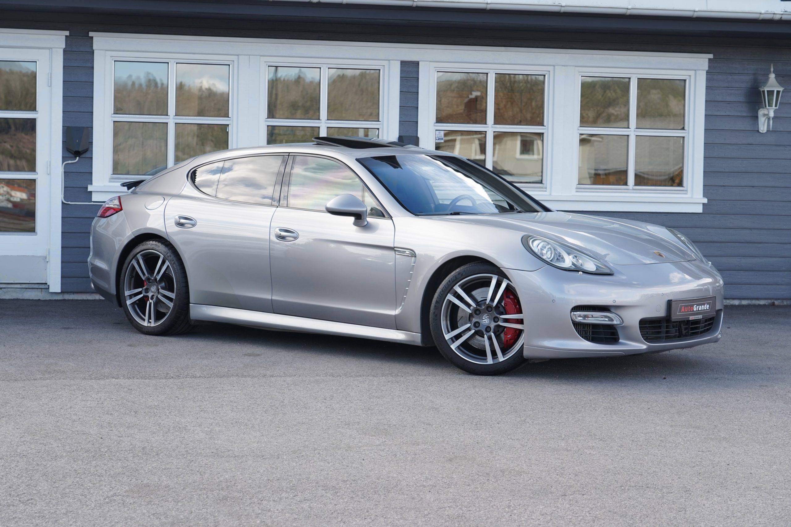 Hovedbilde av Porsche Panamera 2010