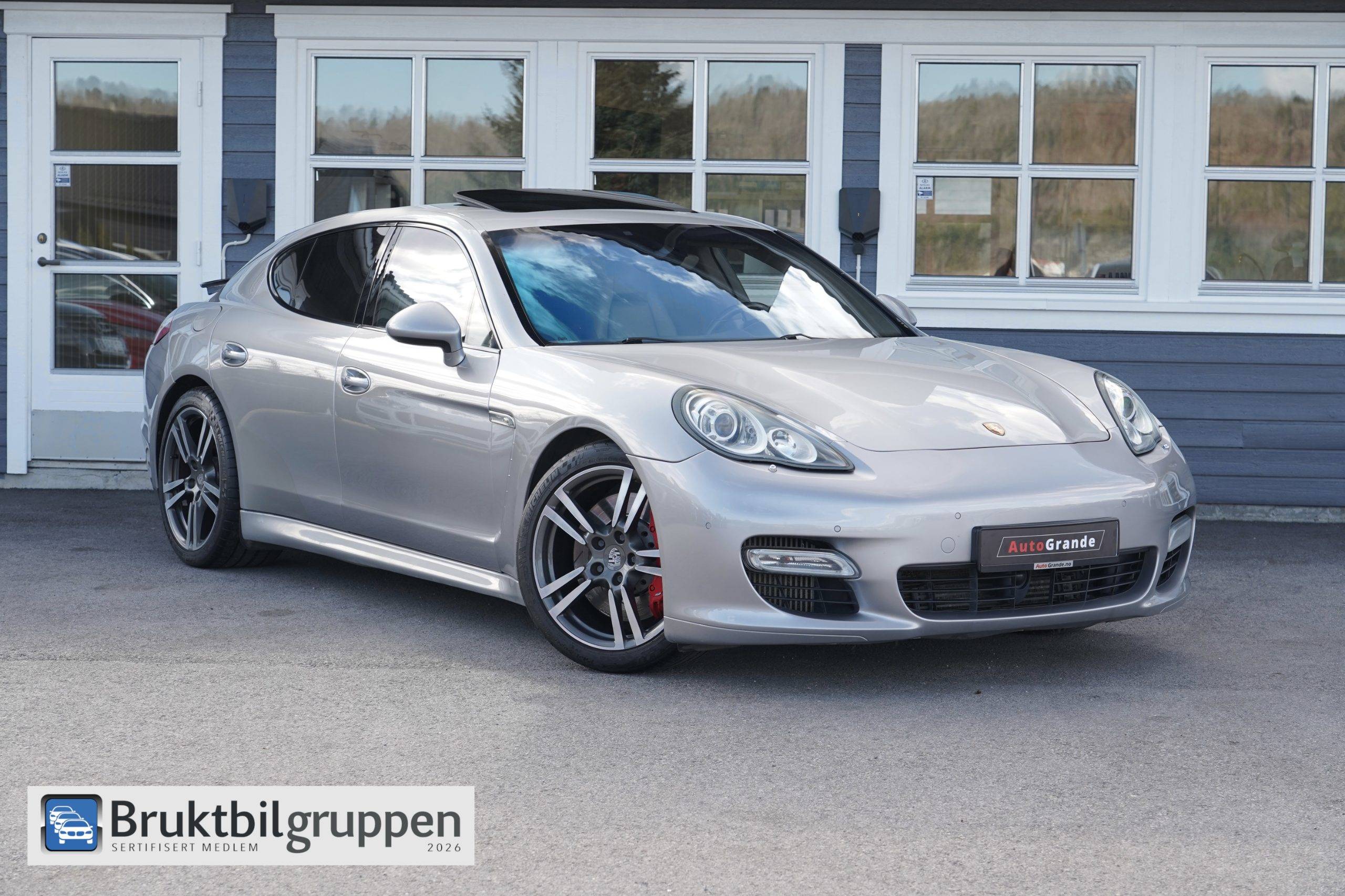 Hovedbilde av Porsche Panamera 2010