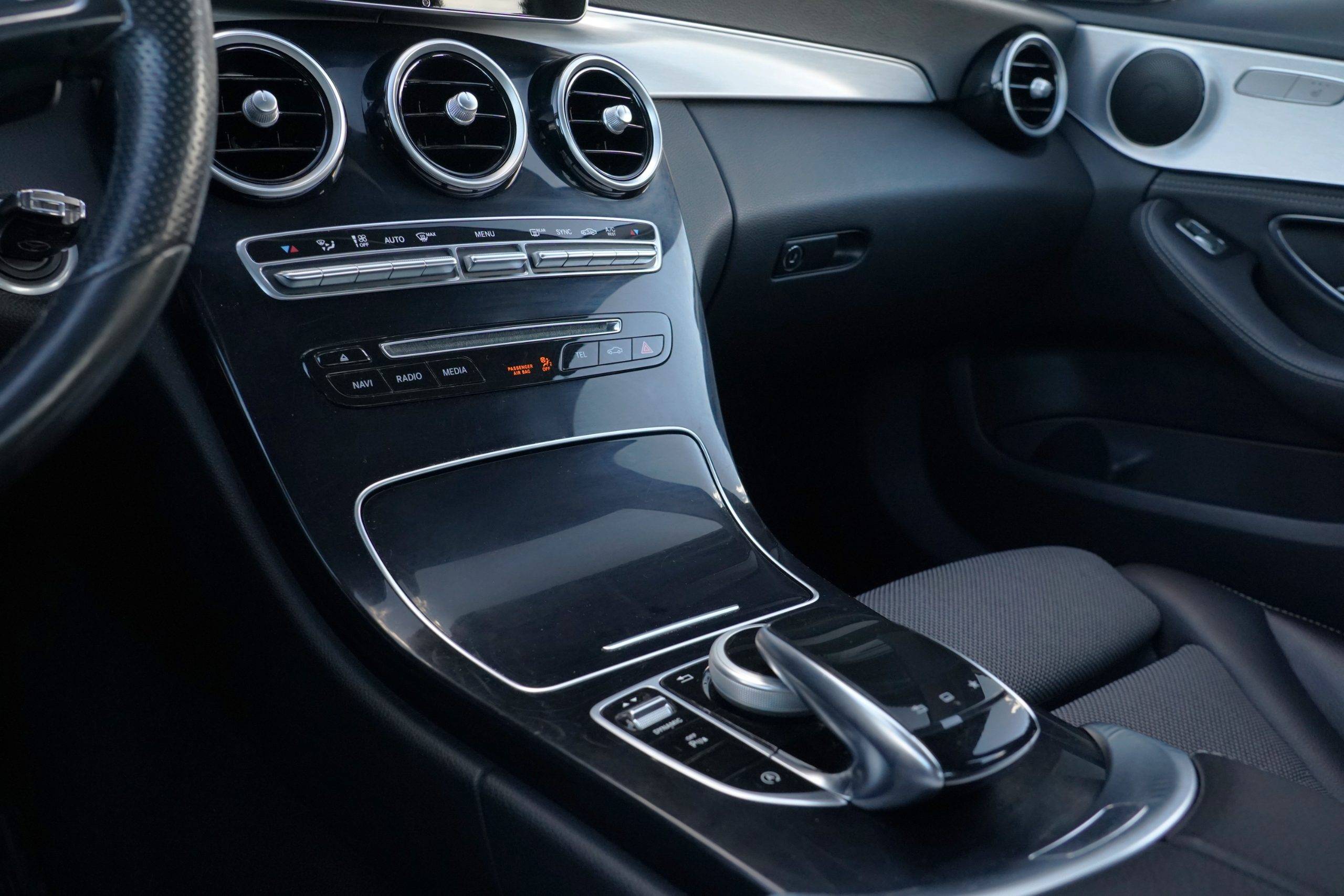 Hovedbilde av Mercedes-Benz C200 2016