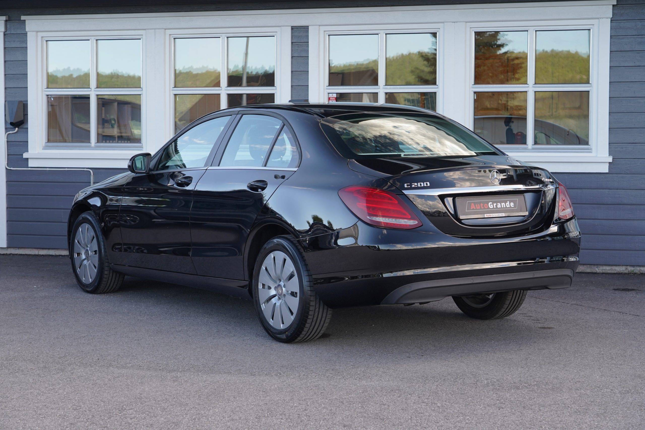 Hovedbilde av Mercedes-Benz C200 2016