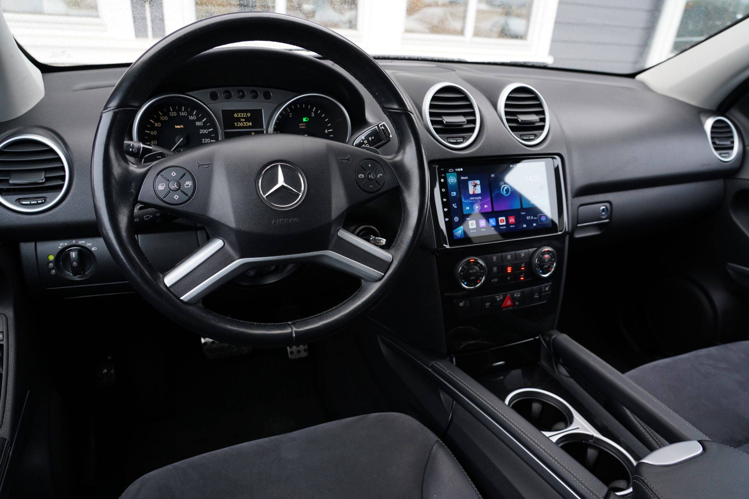 Hovedbilde av Mercedes-Benz M-Klasse 2010