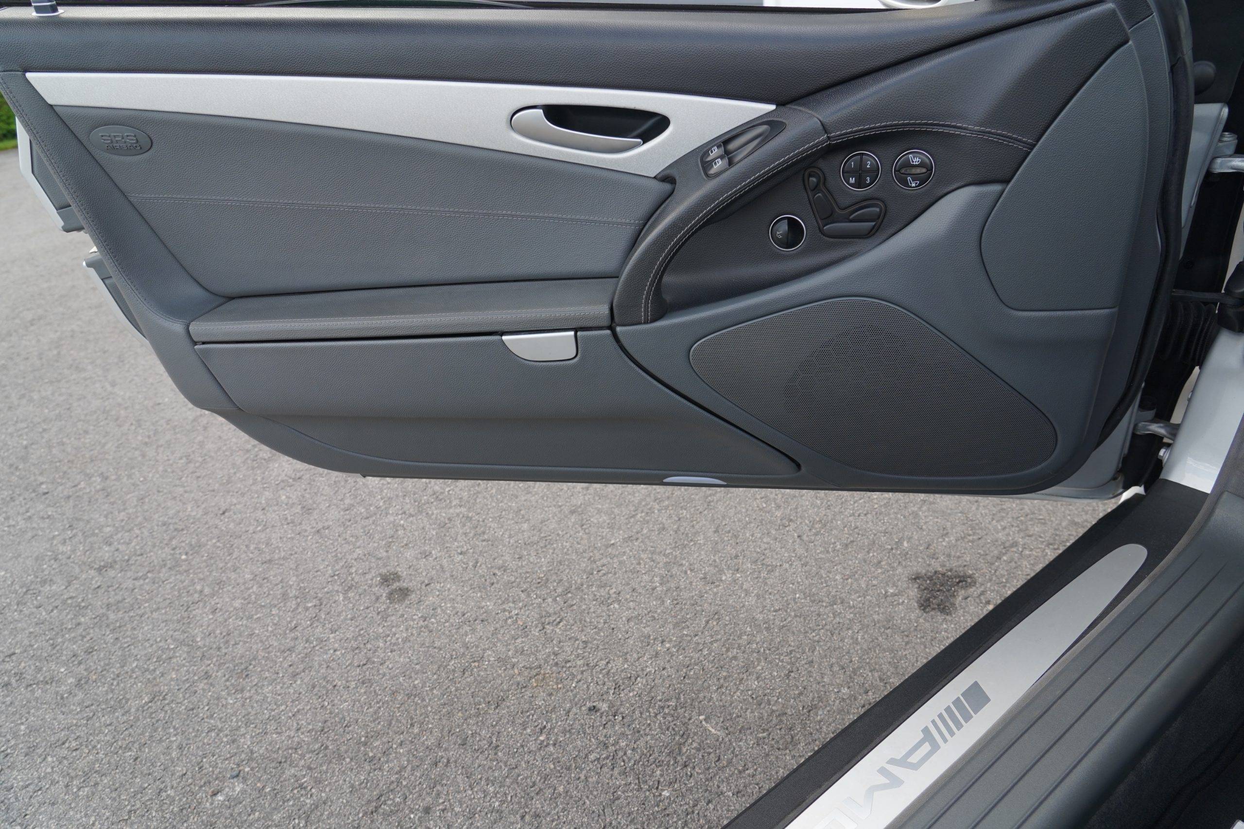 Hovedbilde av Mercedes-Benz SL55 2002