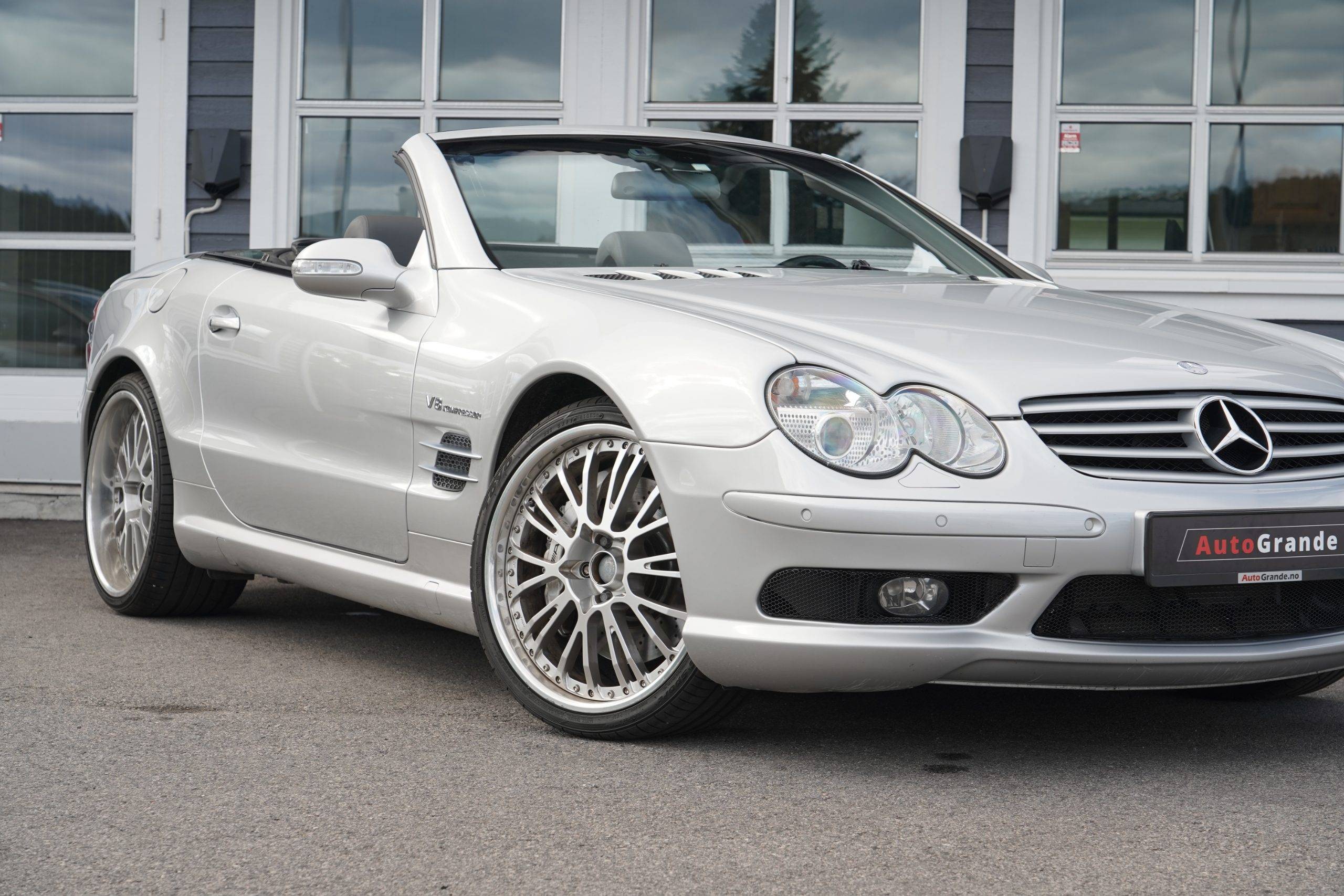 Hovedbilde av Mercedes-Benz SL55 2002
