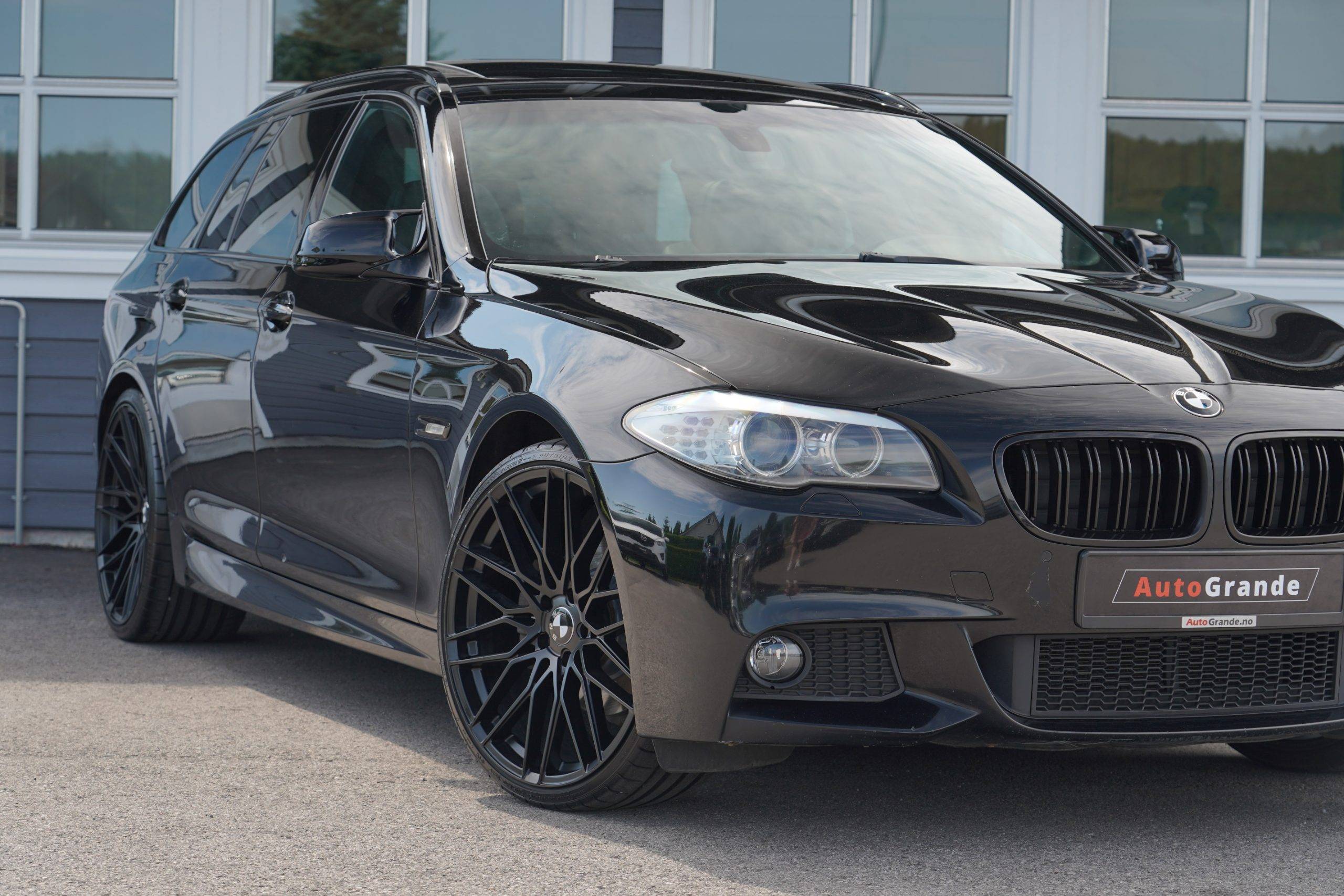 Hovedbilde av BMW 520d 2011