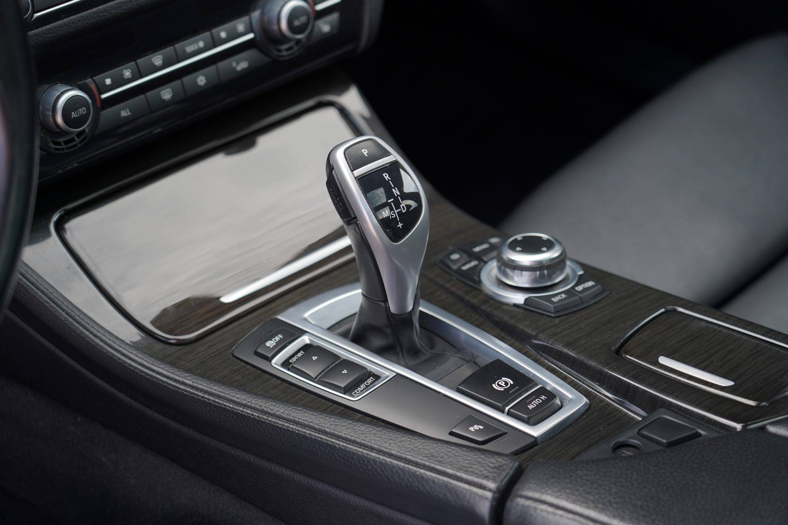 Hovedbilde av BMW 520d 2011
