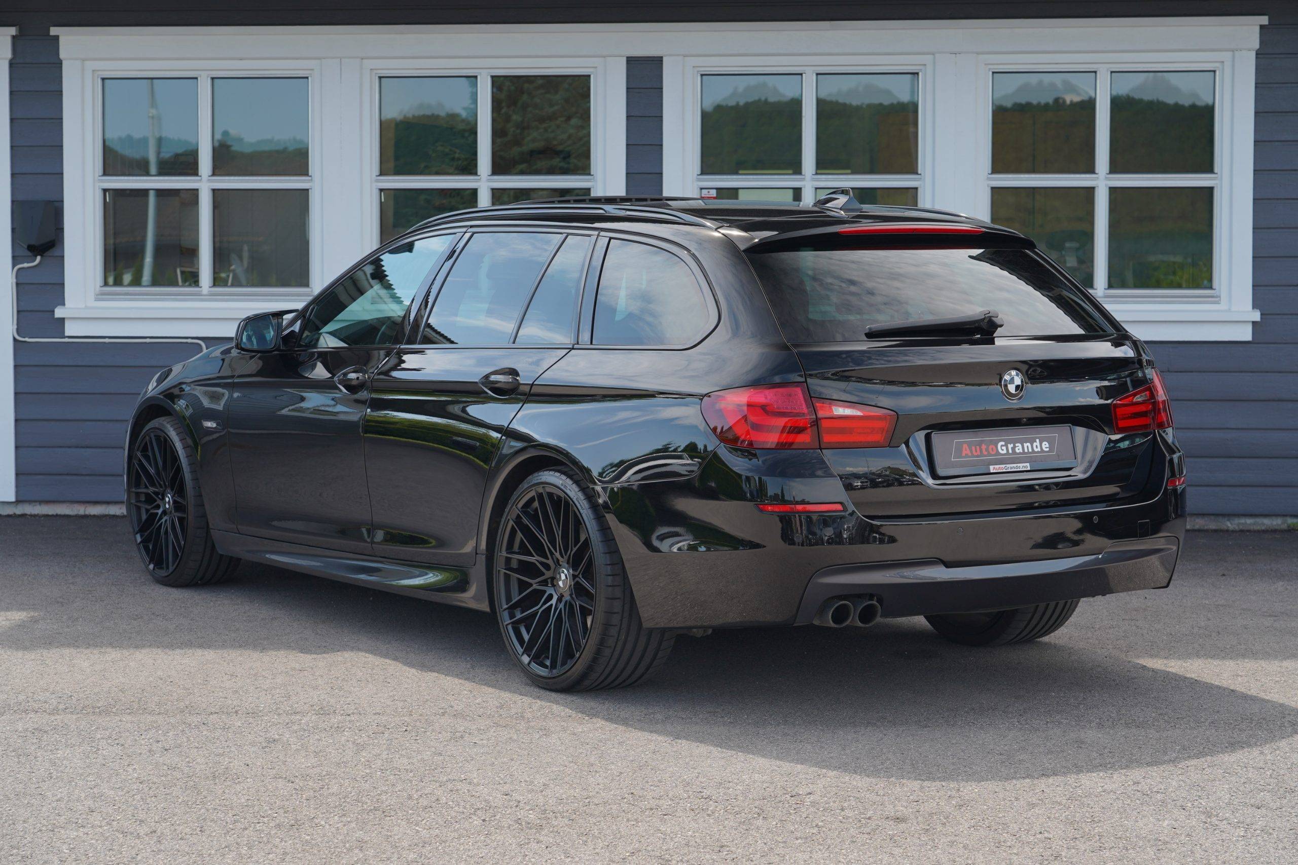 Hovedbilde av BMW 520d 2011