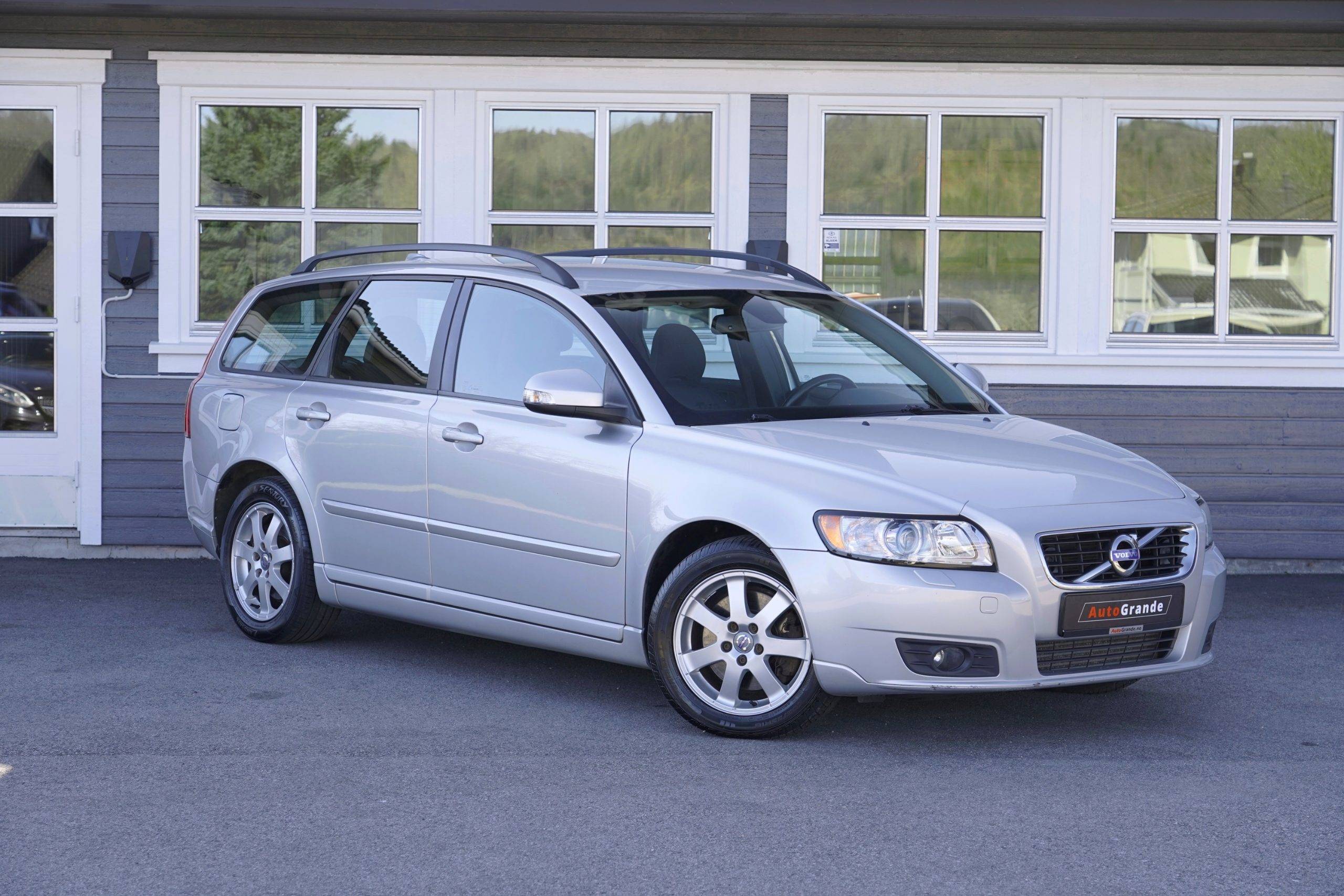 Hovedbilde av Volvo V50 2011