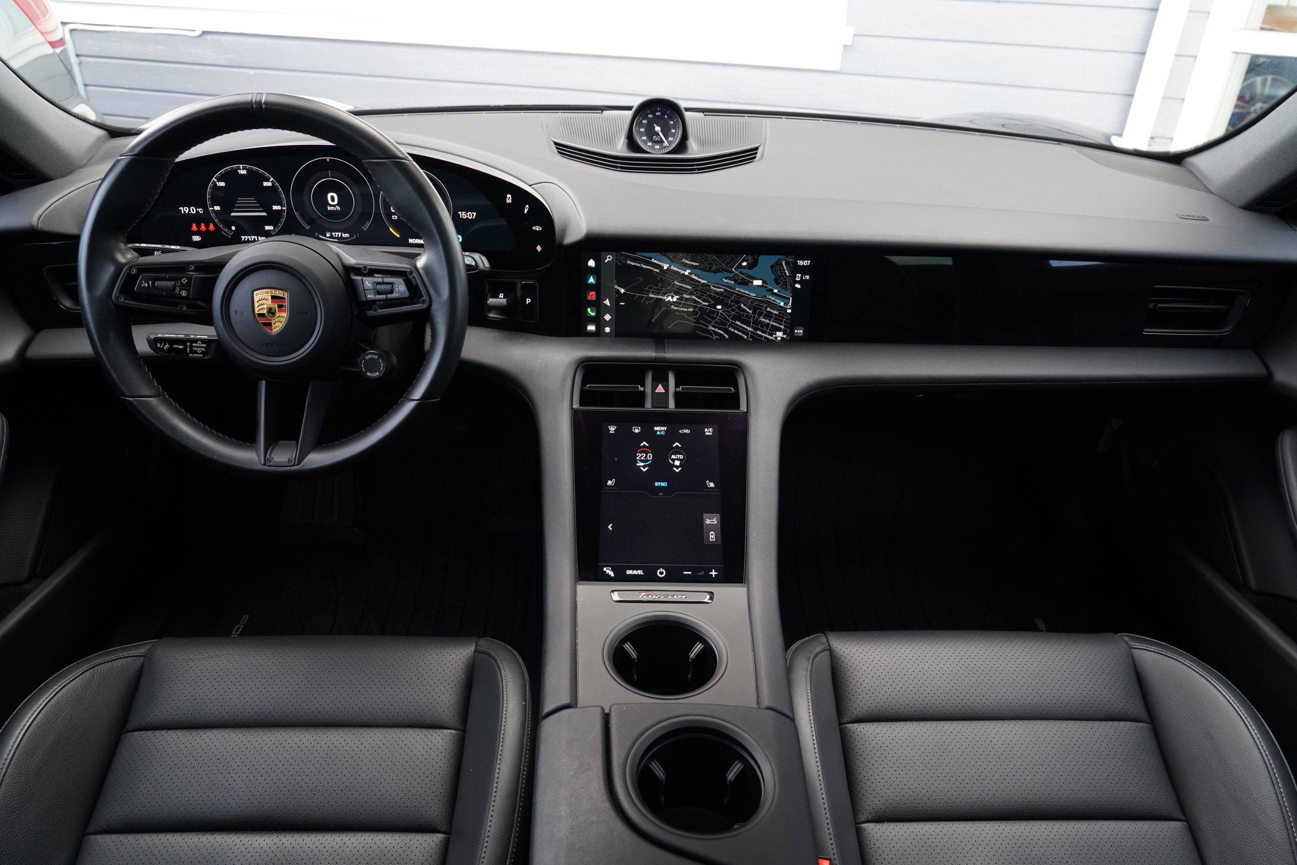 Hovedbilde av Porsche Taycan Cross Turismo 2022