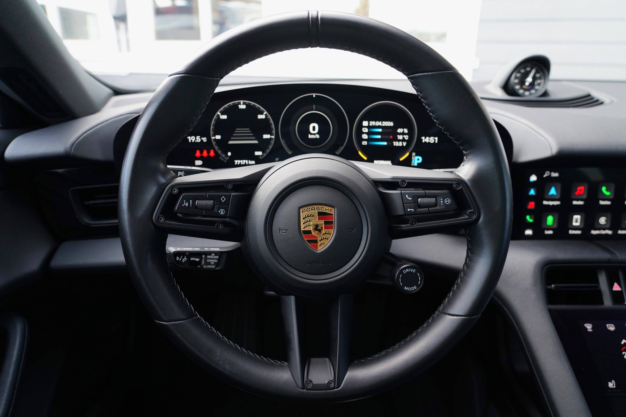 Hovedbilde av Porsche Taycan Cross Turismo 2022