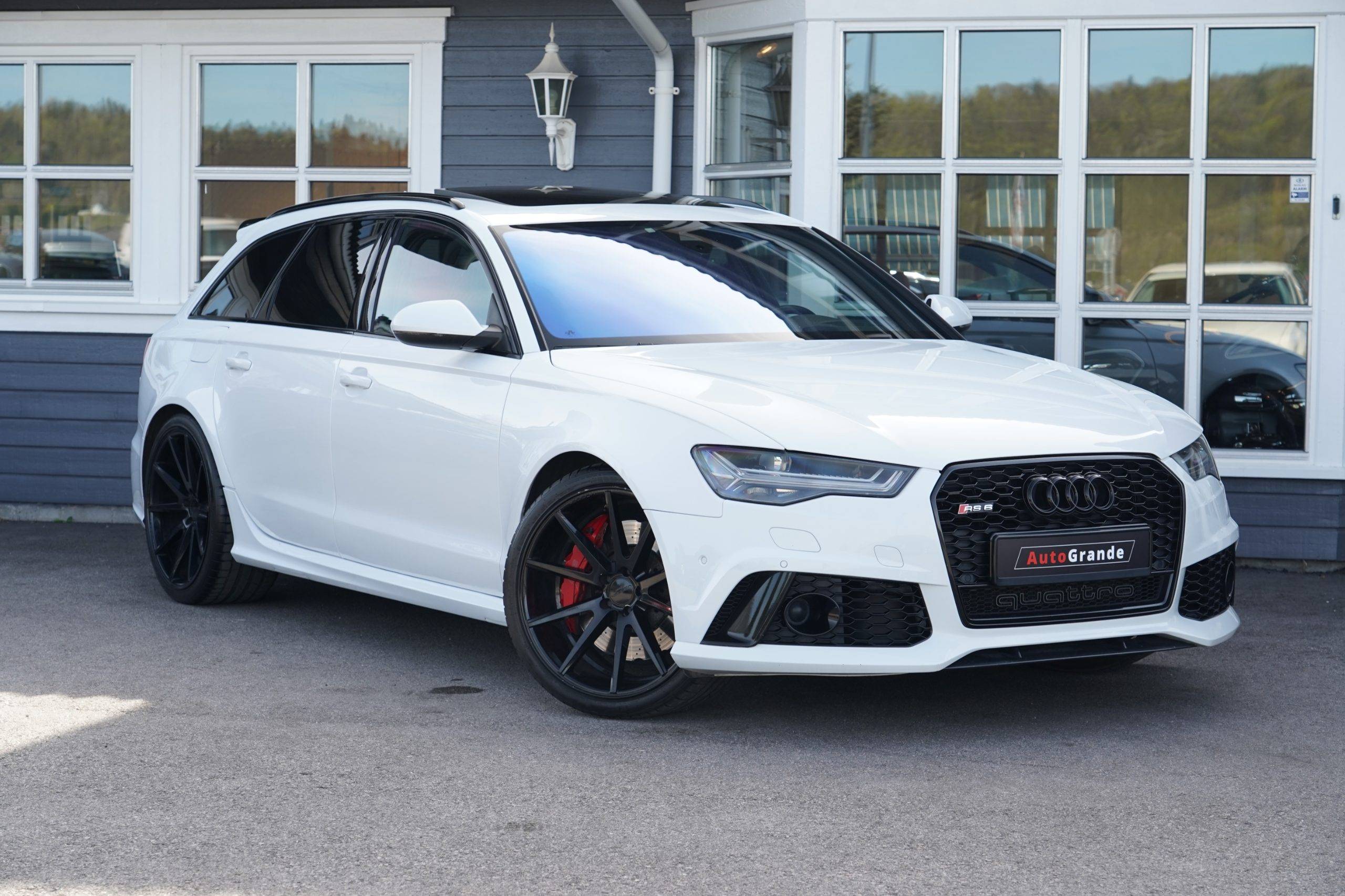 Hovedbilde av Audi RS6 2016