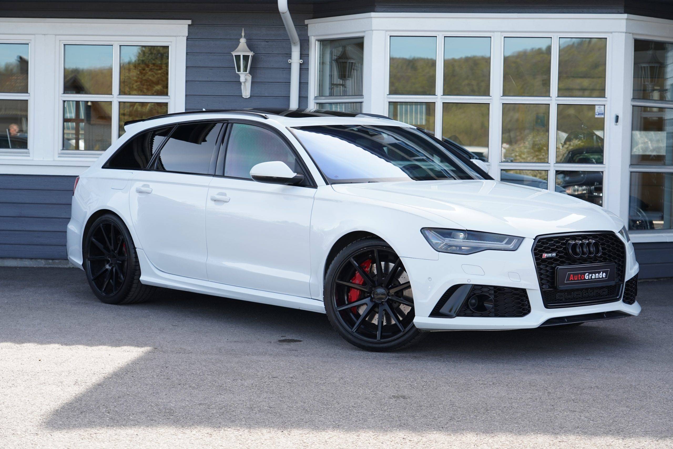 Hovedbilde av Audi RS6 2016