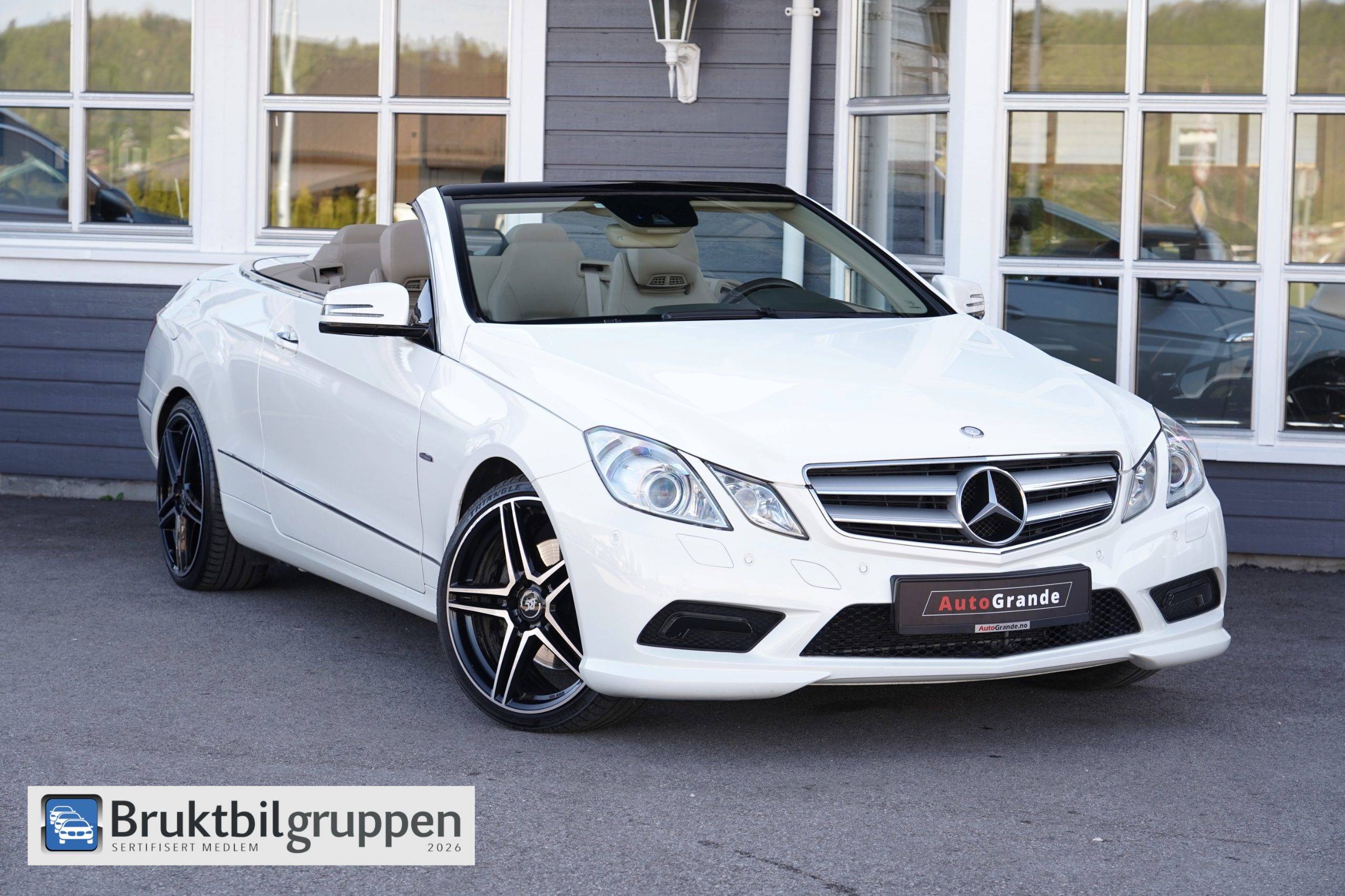 Hovedbilde av Mercedes-Benz E-Klasse 2011