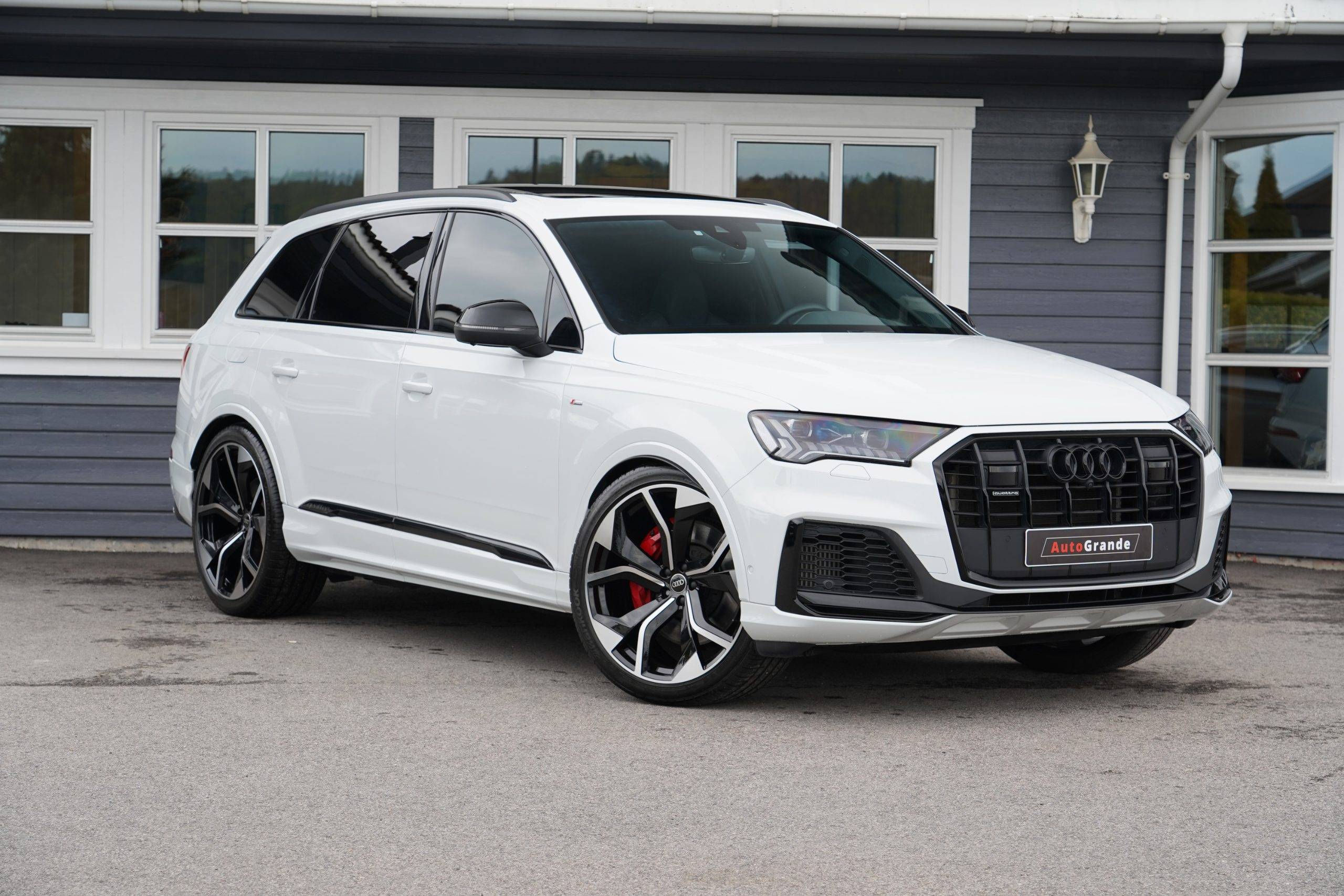 Hovedbilde av Audi Q7 2023