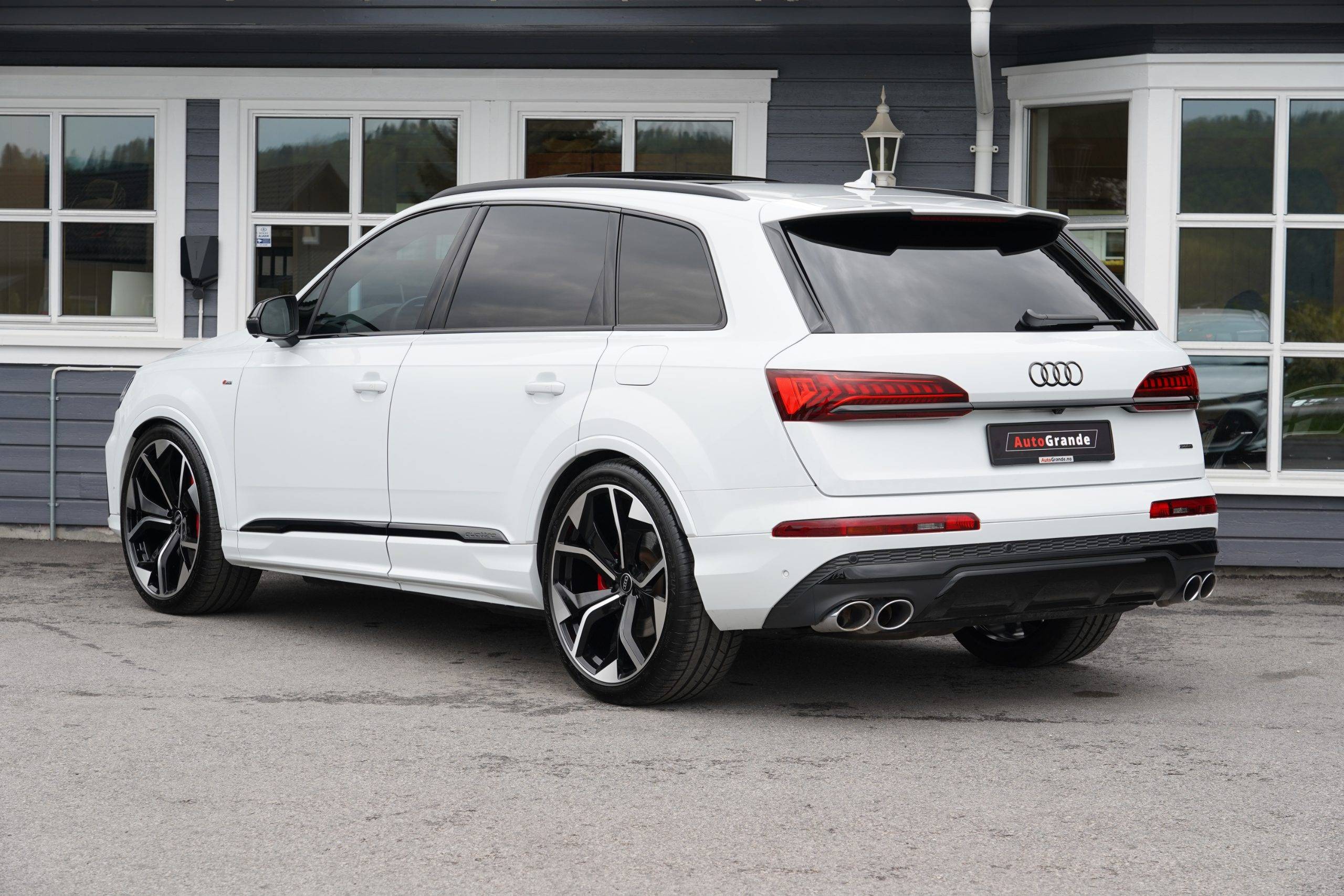 Hovedbilde av Audi Q7 2023