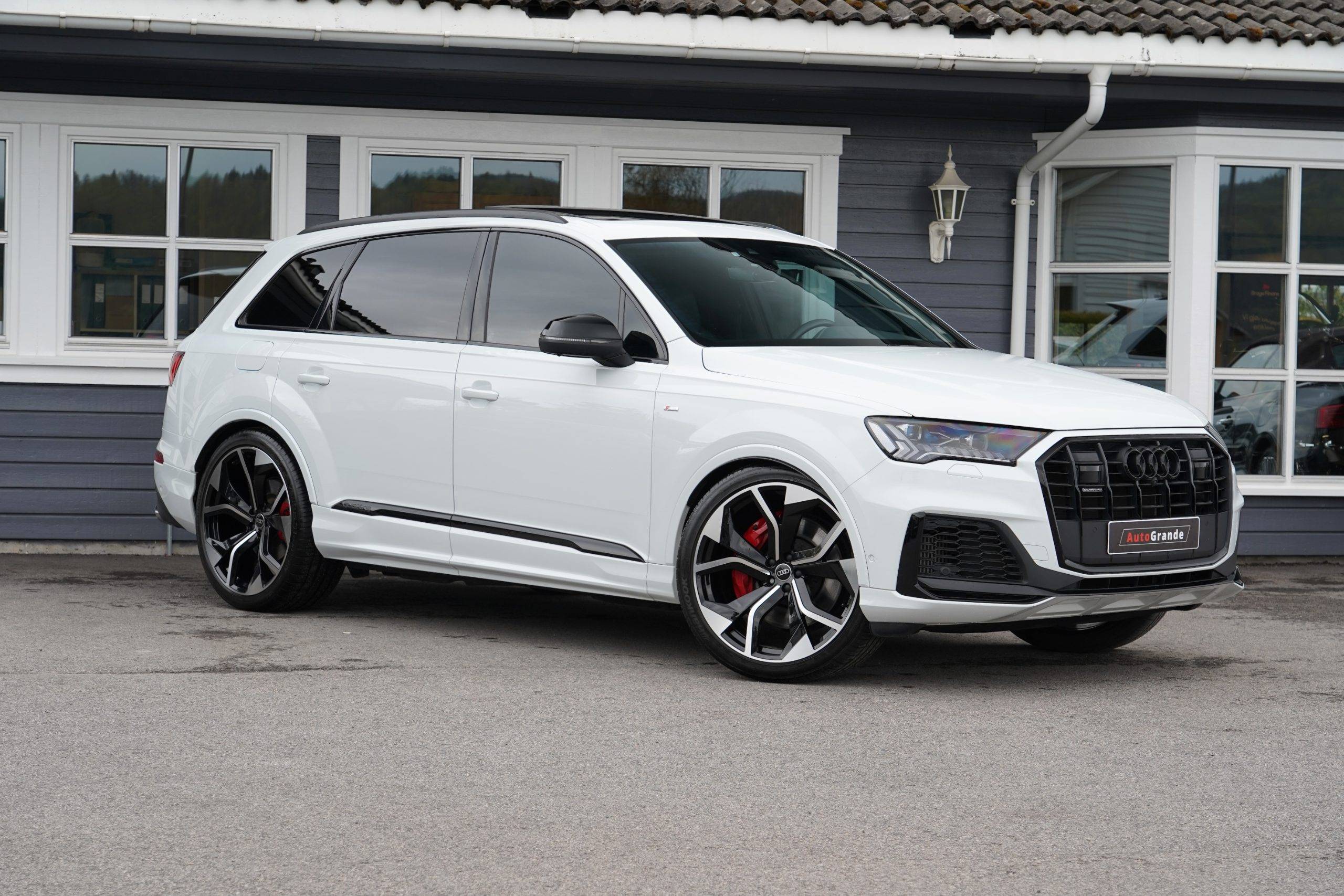 Hovedbilde av Audi Q7 2023