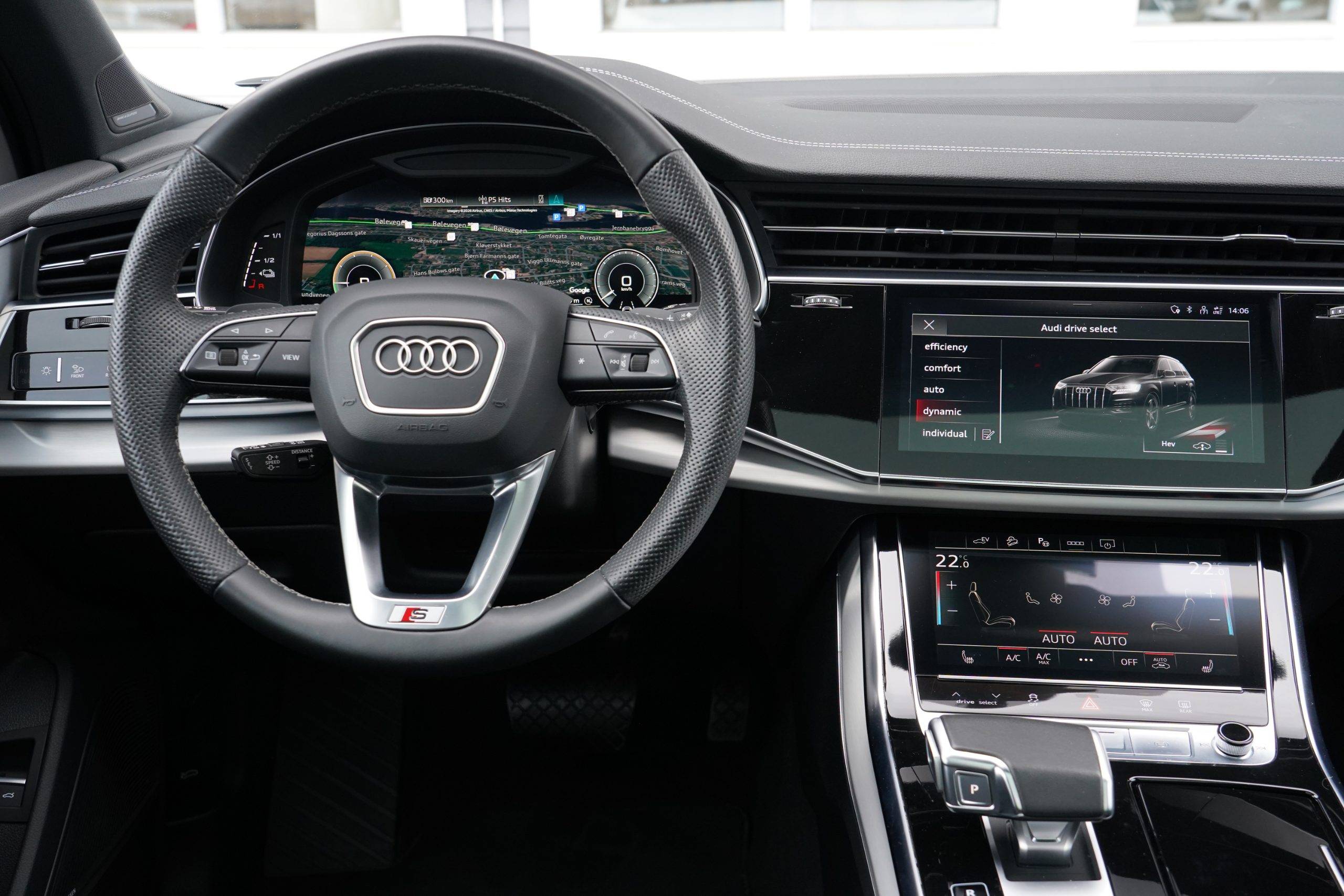 Hovedbilde av Audi Q7 2023