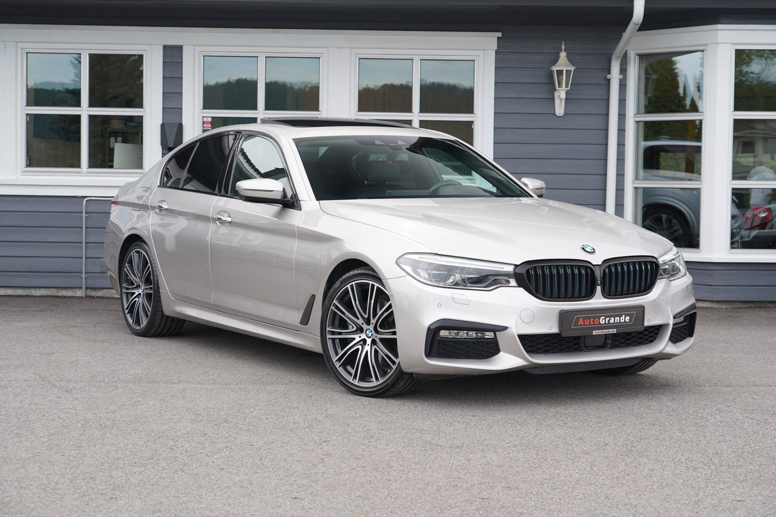 Hovedbilde av BMW 530e 2018