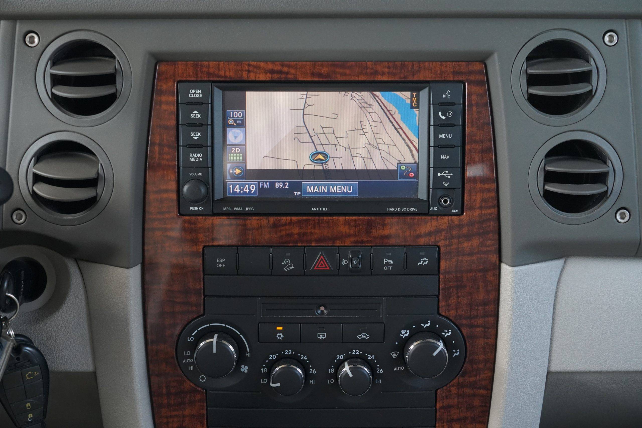 Hovedbilde av Jeep Commander 2008