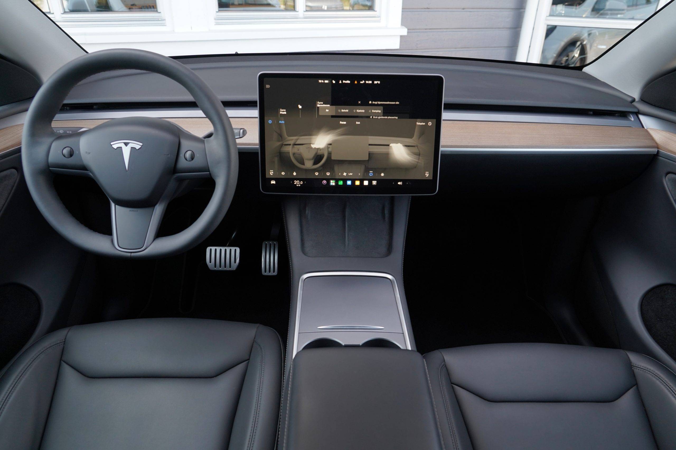 Hovedbilde av Tesla Model Y 2024