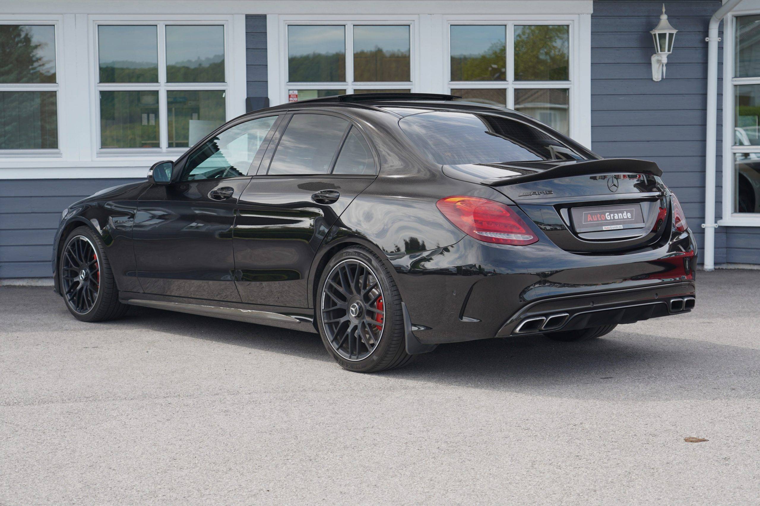 Hovedbilde av Mercedes-Benz C63 2015