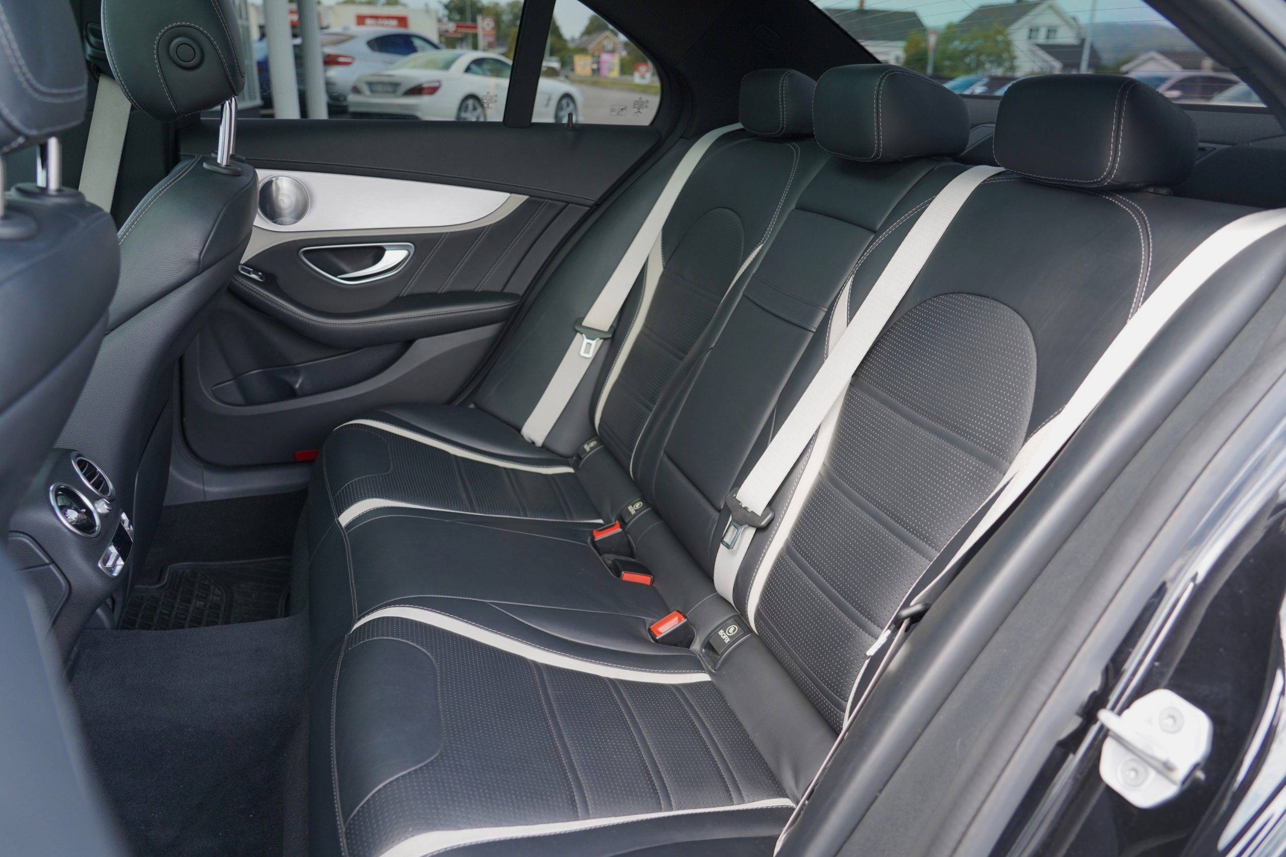Hovedbilde av Mercedes-Benz C63 2015