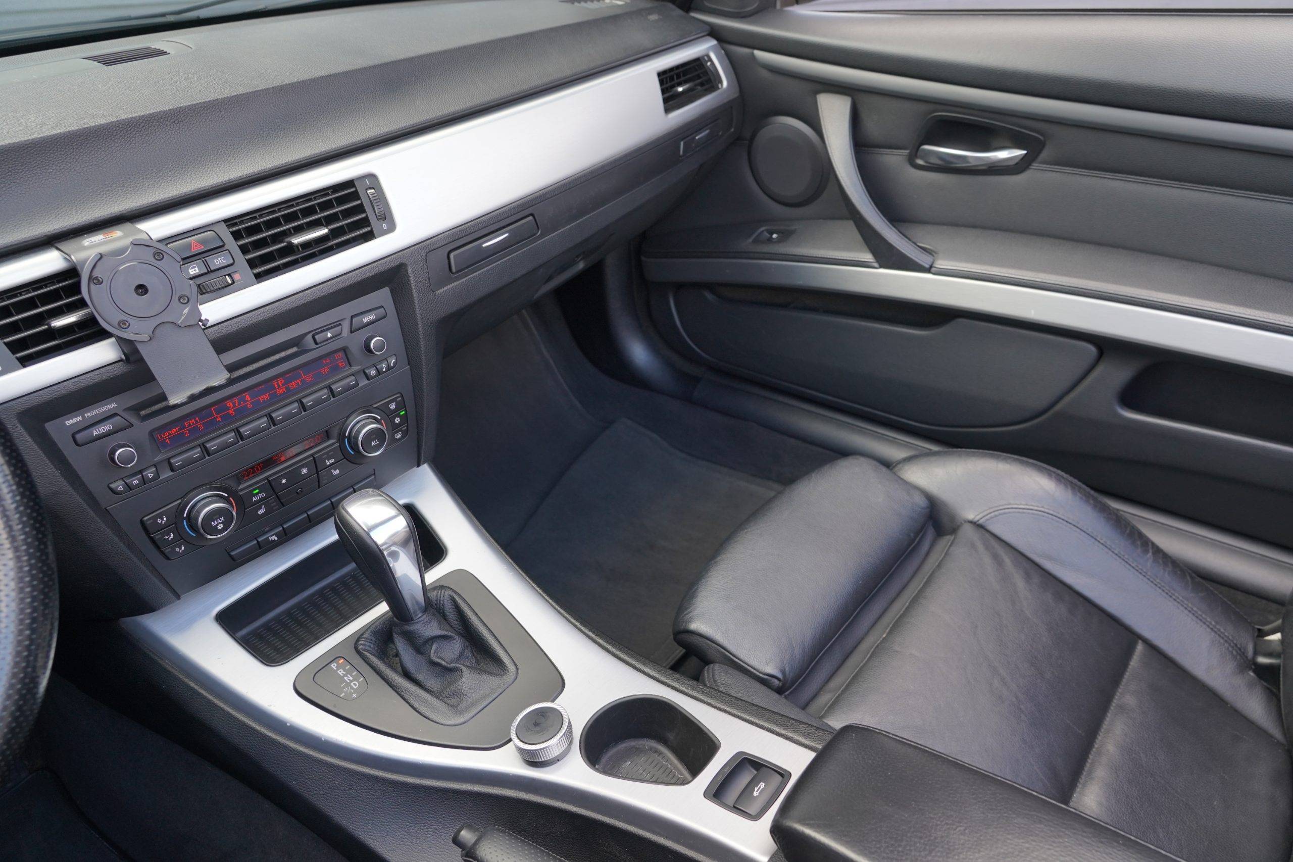 Hovedbilde av BMW 320d 2010