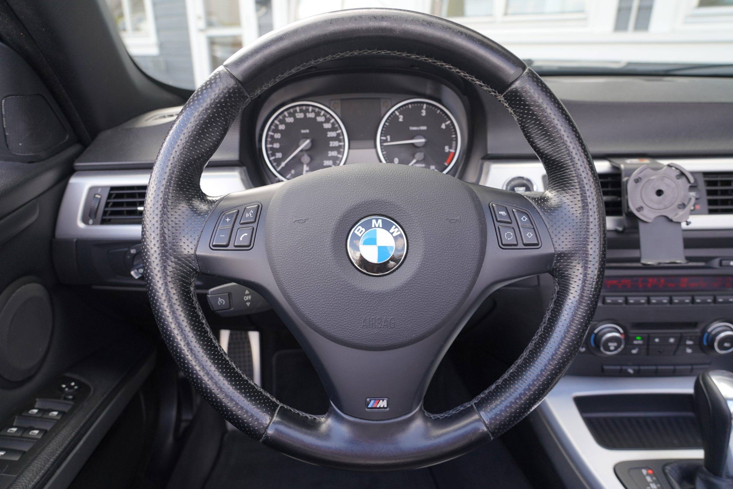 Hovedbilde av BMW 320d 2010