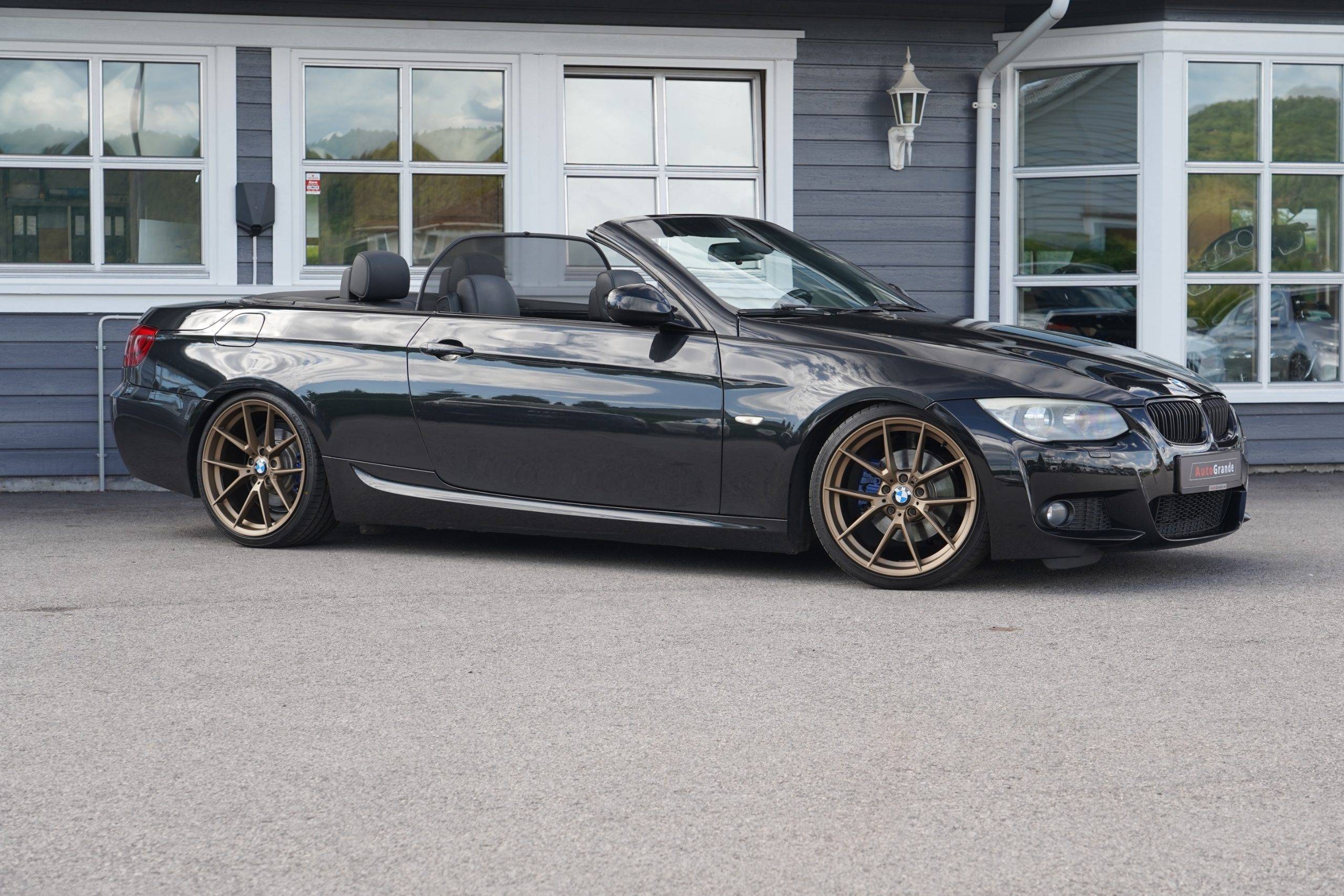 Hovedbilde av BMW 320d 2010