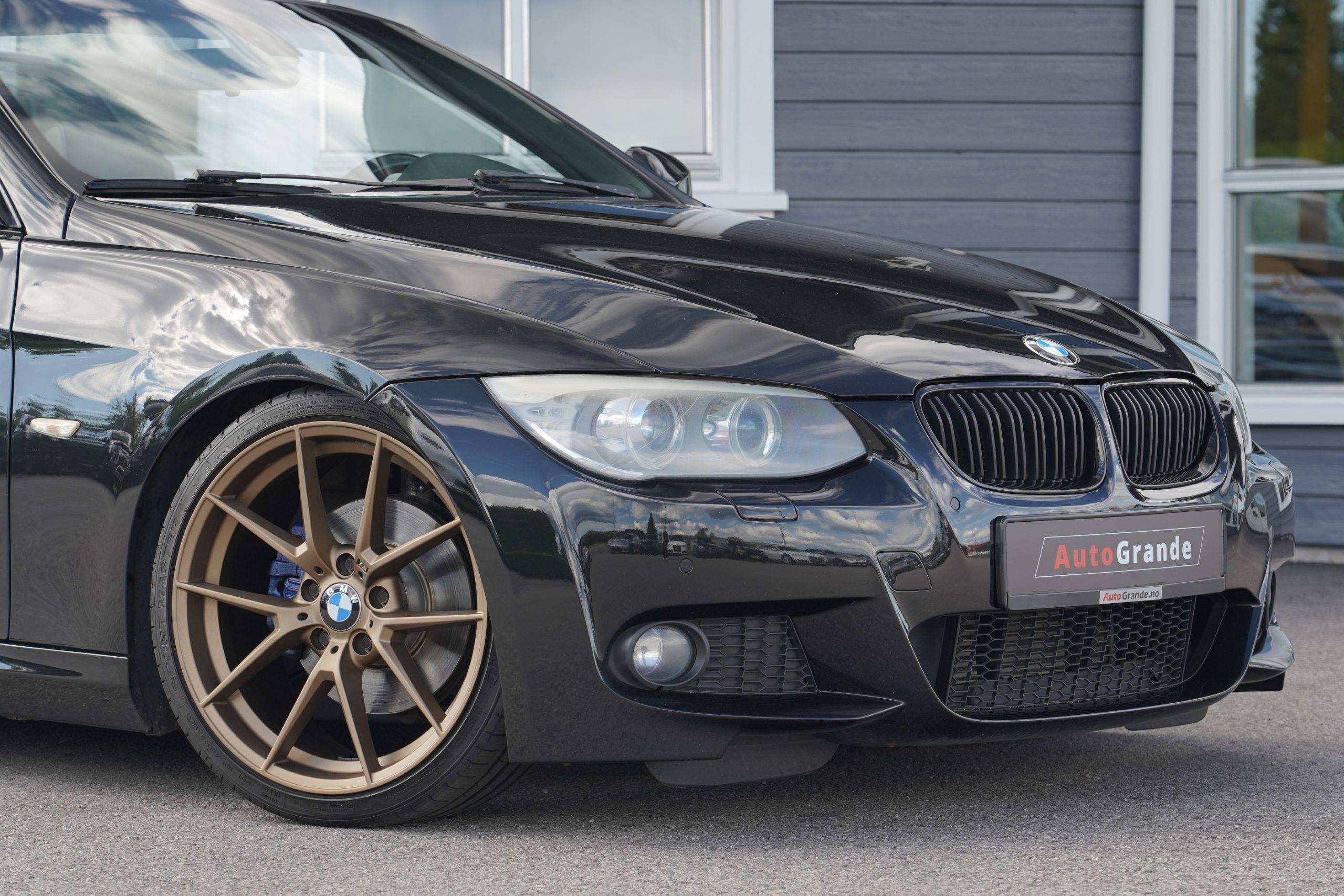 Hovedbilde av BMW 320d 2010