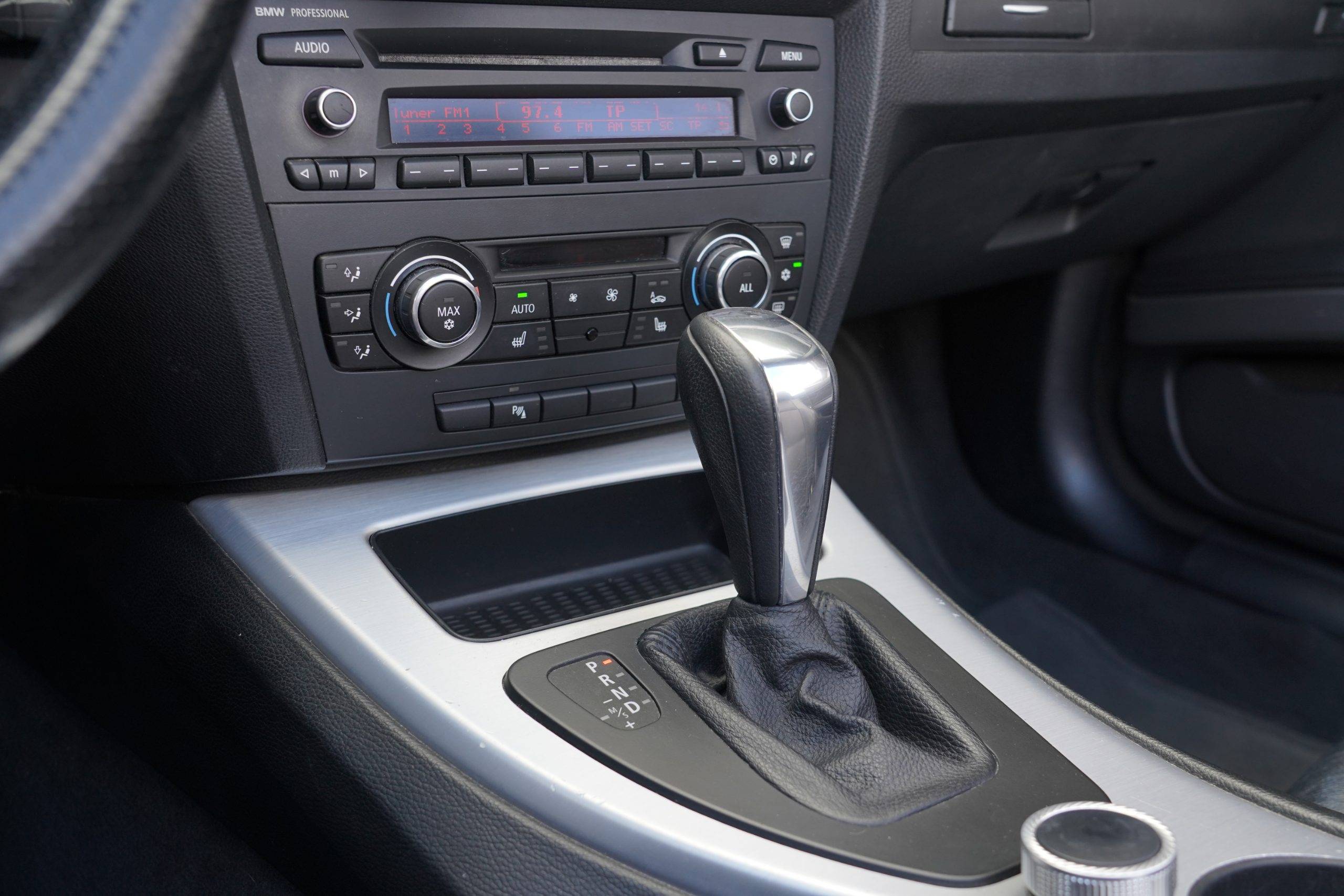 Hovedbilde av BMW 320d 2010