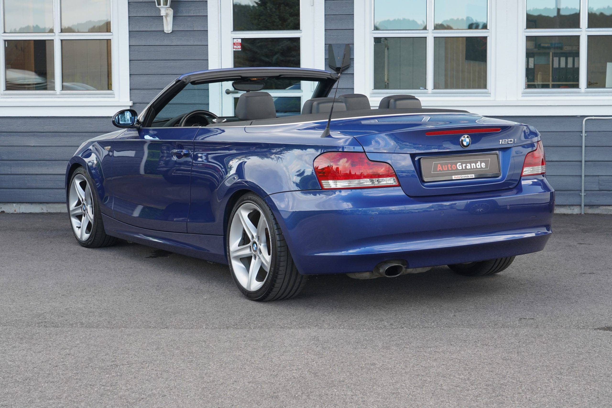 Hovedbilde av BMW 120i 2008