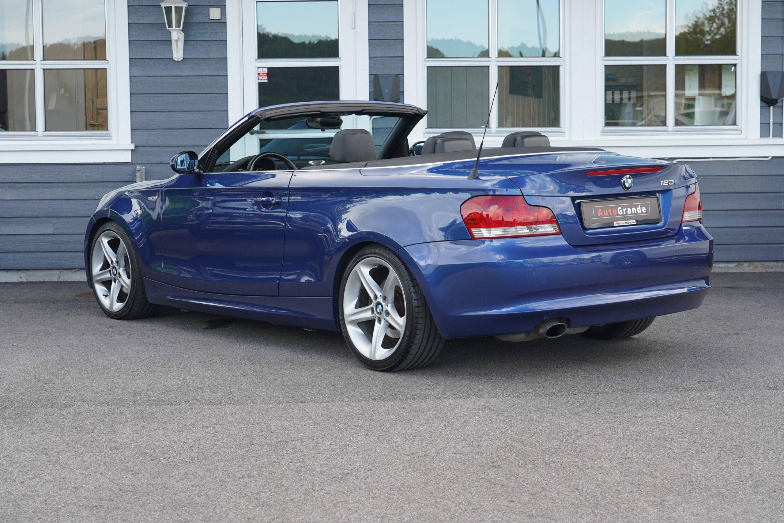 Hovedbilde av BMW 120i 2008