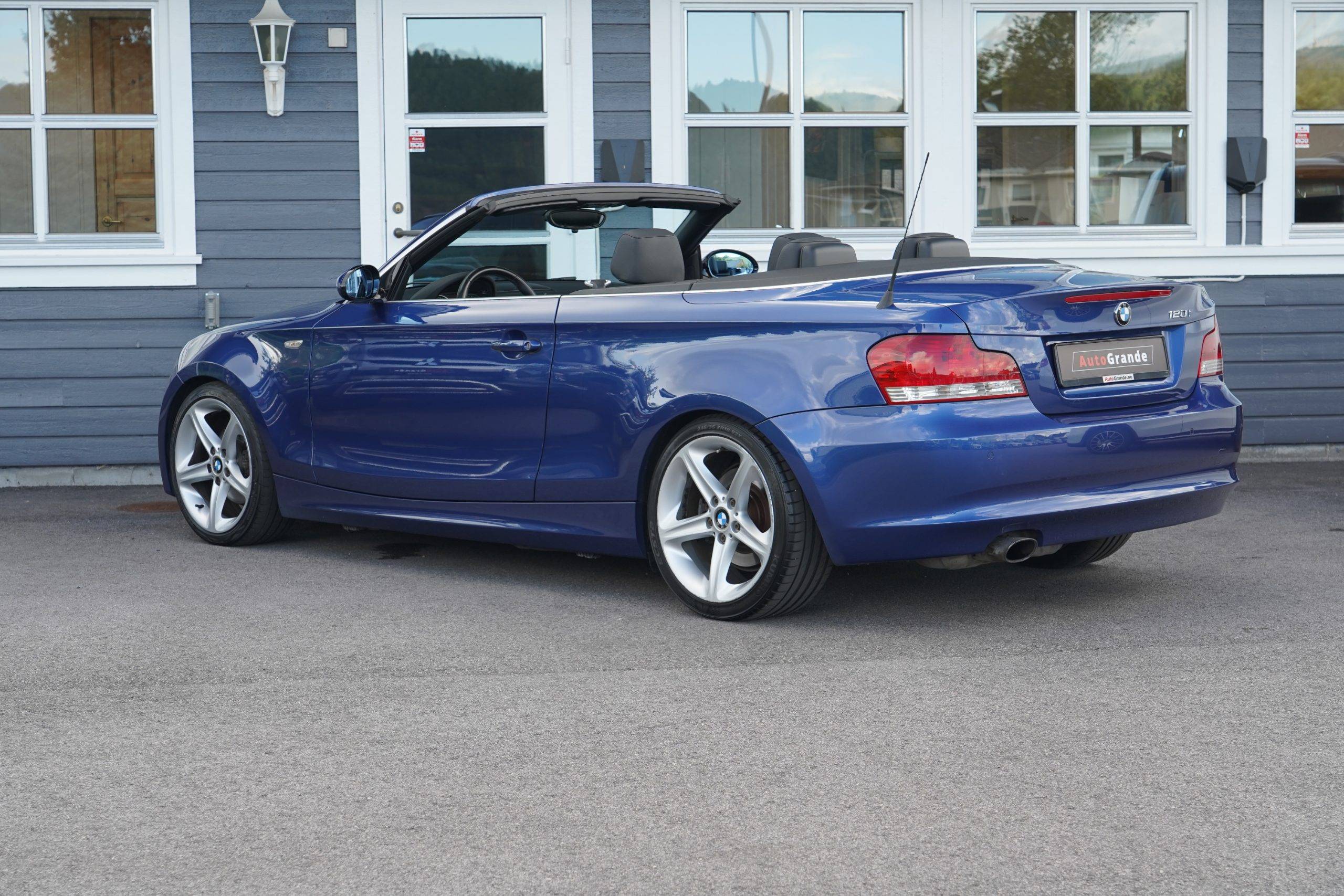 Hovedbilde av BMW 120i 2008