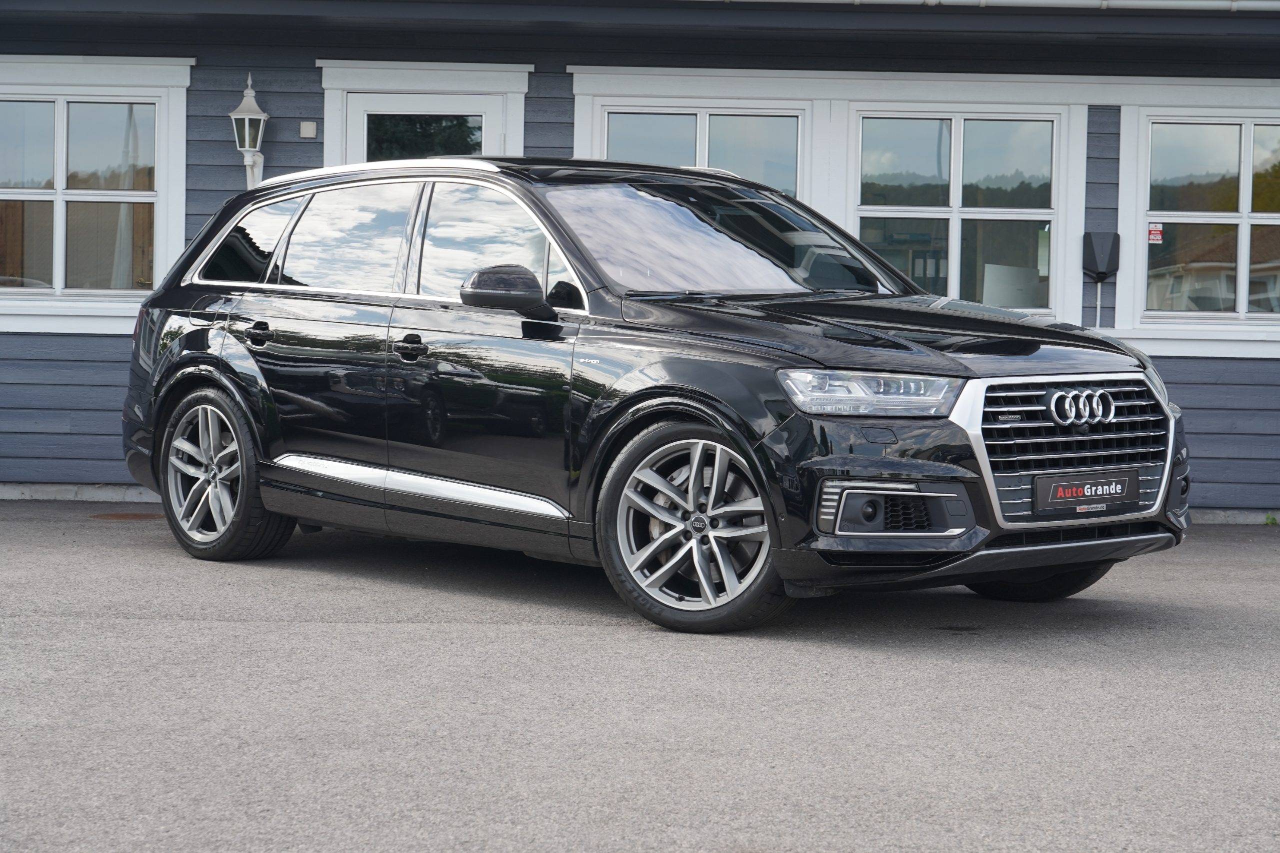 Hovedbilde av Audi Q7 2017