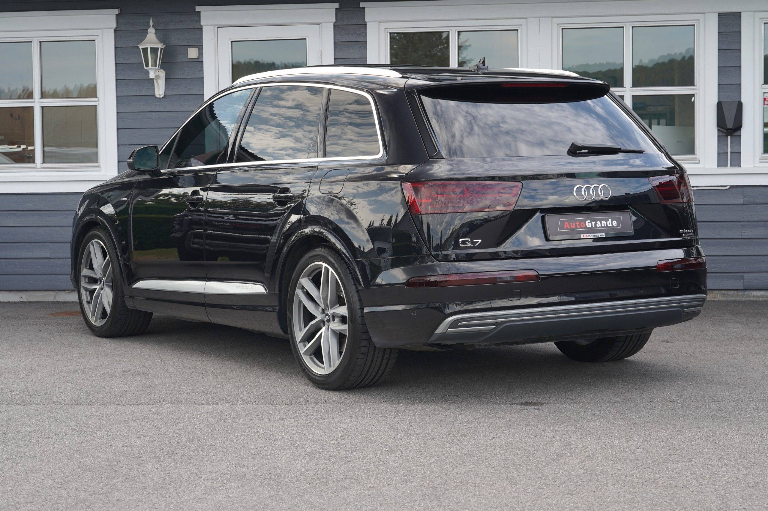 Hovedbilde av Audi Q7 2017